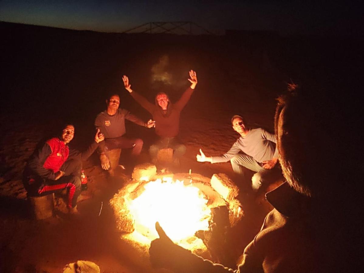 Bivouac Les Nomades & Foum Zguid To Chegaga Tours Hotel Exterior photo